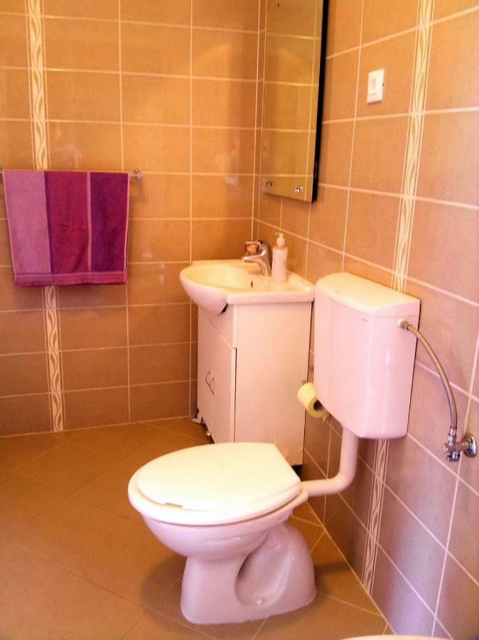Apartment Maria - Comfortable Kaštela Exteriör bild