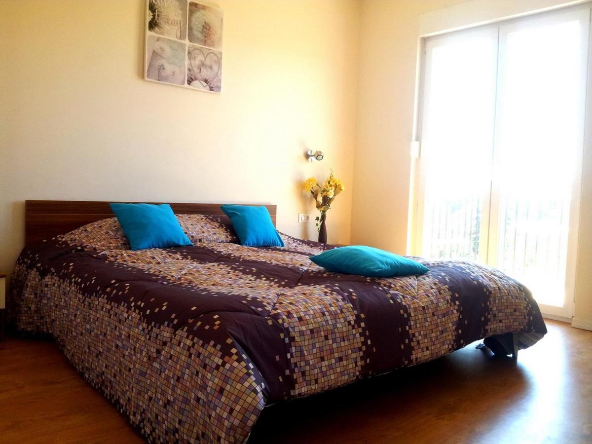 Apartment Maria - Comfortable Kaštela Exteriör bild
