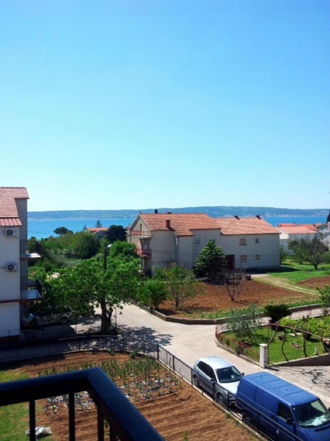 Apartment Maria - Comfortable Kaštela Exteriör bild